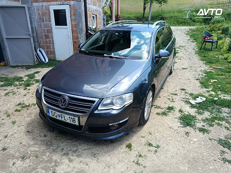 Volkswagen&nbsp;Passat Variant&nbsp;<small><strong>4motion 2.0 TDI DPF Highline CR</strong></small>