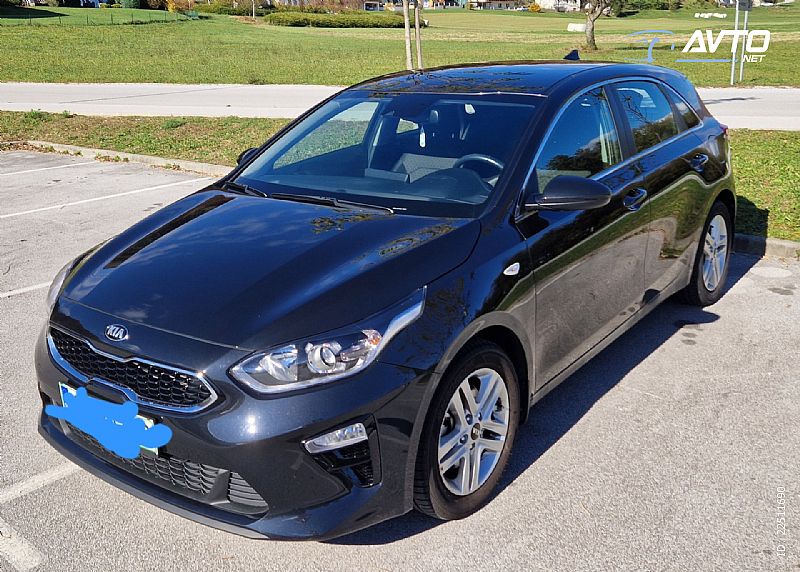 Kia&nbsp;Ceed&nbsp;<small><strong>ceed 1.0 T-GDI EX Champion ISG</strong></small>
