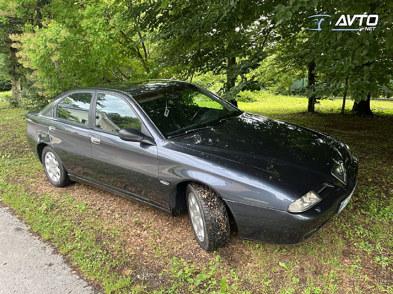 Alfa Romeo&nbsp;166&nbsp;<small><strong></strong></small>