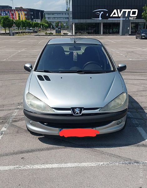 Peugeot&nbsp;206&nbsp;<small><strong>1.4</strong></small>