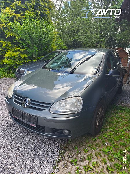 Volkswagen&nbsp;Golf&nbsp;<small><strong>Comfortline 1.9 TDI</strong></small>