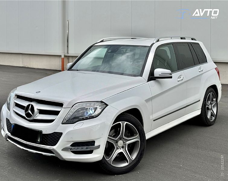 Mercedes-Benz&nbsp;GLK-Razred&nbsp;<small><strong>GLK 220 CDI 4MATIC AMG-LINE</strong></small>