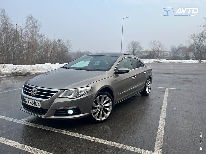 Volkswagen&nbsp;Passat CC&nbsp;<small><strong></strong></small>