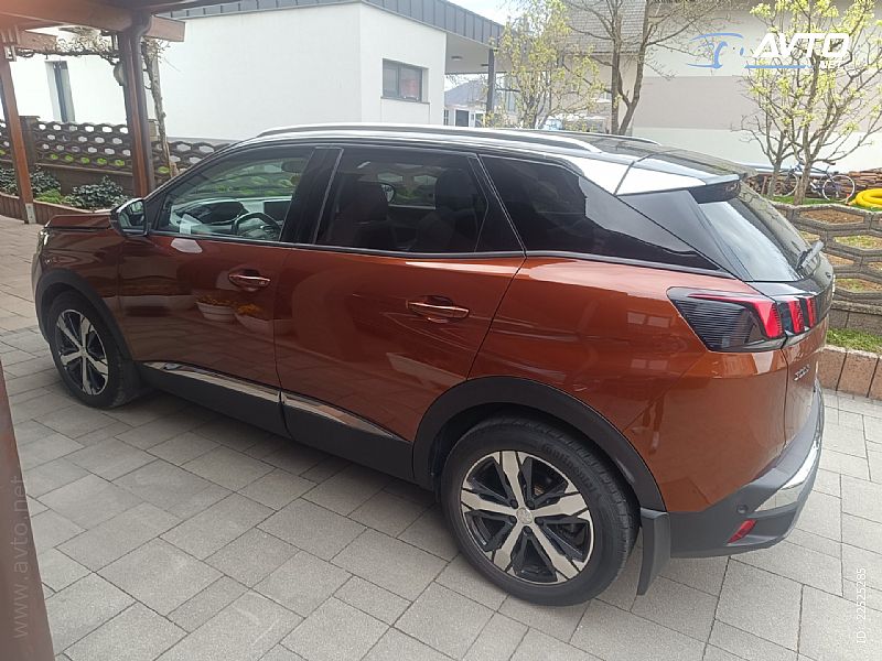 Peugeot&nbsp;3008&nbsp;<small><strong></strong></small>