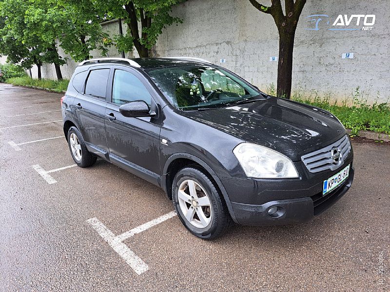 Nissan&nbsp;Qashqai&nbsp;<small><strong>+2 1.5 dCi Tekna Pack</strong></small>