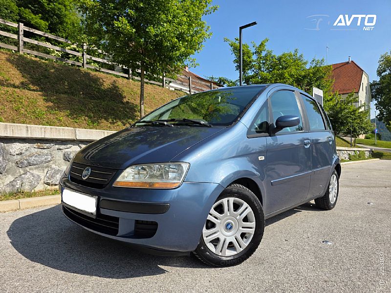 Fiat&nbsp;Idea&nbsp;<small><strong>1.4 16V Emotion Auto Klima-City-Alu</strong></small>