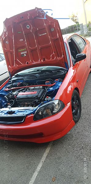Honda&nbsp;Civic&nbsp;<small><strong>Sedan 1.6 VTi VTEC</strong></small>
