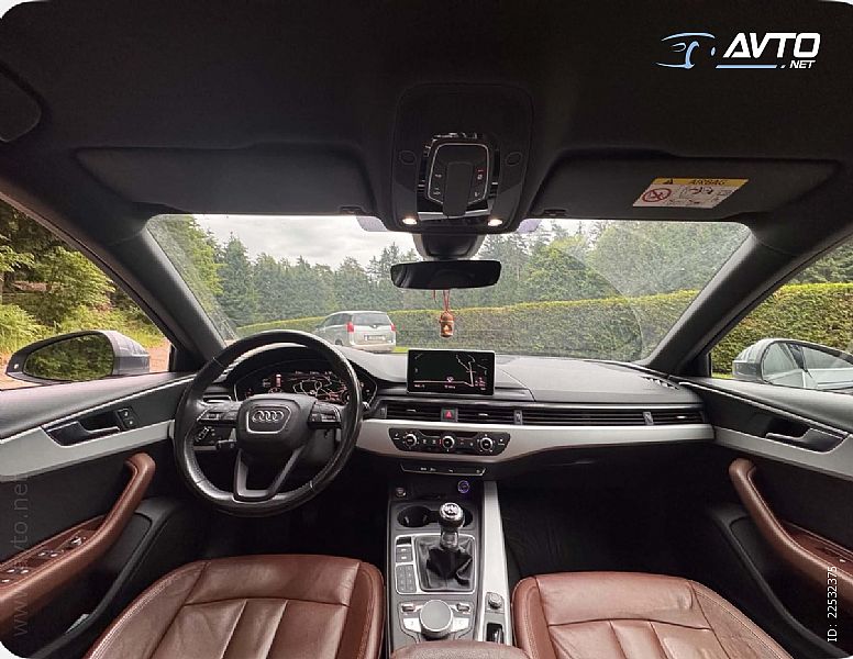 Audi&nbsp;A4 Avant&nbsp;<small><strong>2.0 TDI  Basis </strong></small>