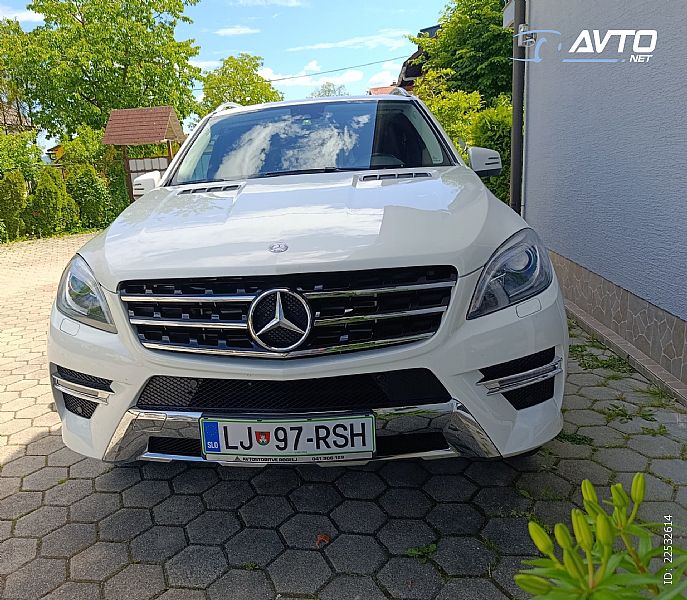 Mercedes-Benz&nbsp;ML-Razred&nbsp;<small><strong>ML 350 BlueTEC Avt.</strong></small>