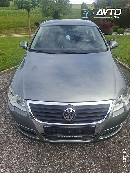 Volkswagen&nbsp;Passat&nbsp;<small><strong>2.0 FSI Comfortline</strong></small>