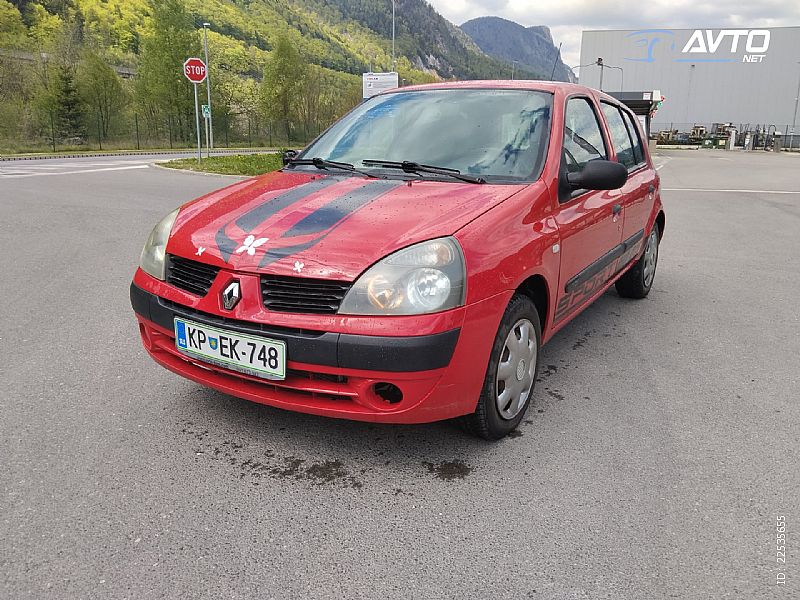 Renault&nbsp;Clio&nbsp;<small><strong></strong></small>