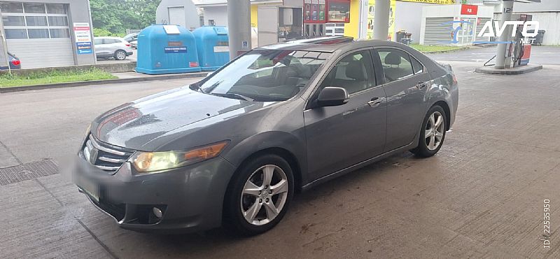 Honda&nbsp;Accord&nbsp;<small><strong>2.2i DTEC Executive Plus SLO VOZILO 1LASTNIK</strong></small>