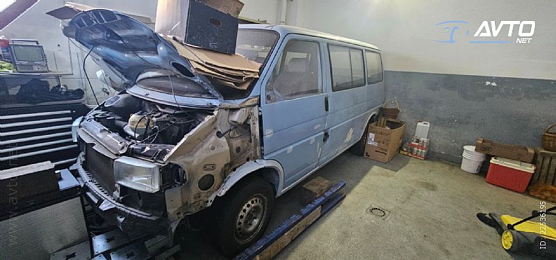 Volkswagen&nbsp;Transporter&nbsp;<small><strong></strong></small>