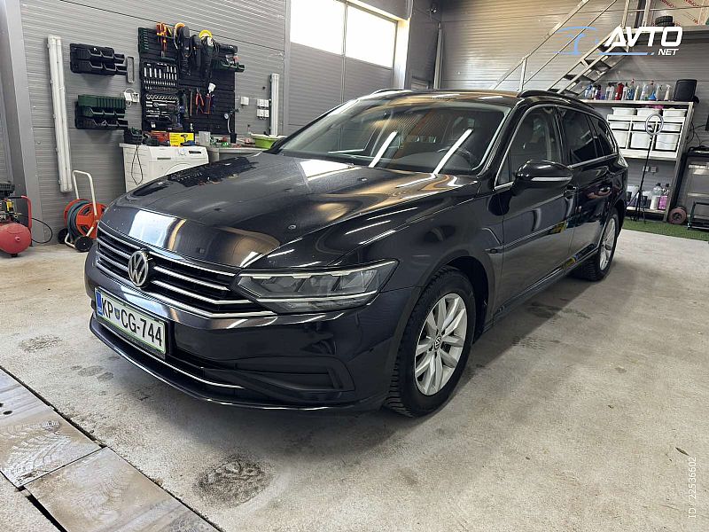 Volkswagen&nbsp;Passat Variant&nbsp;<small><strong>2.0 TDI BMT SCR Elegance DSG</strong></small>