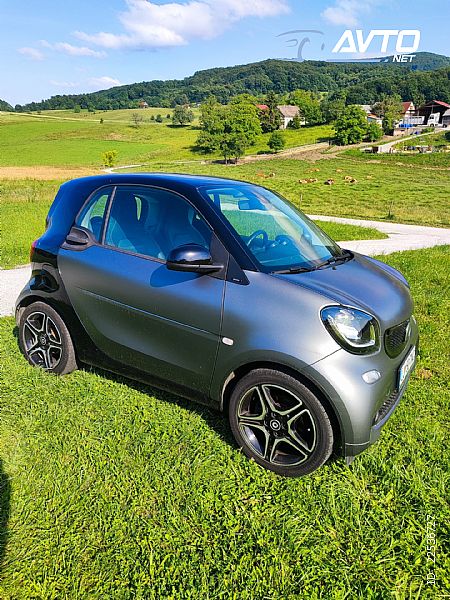 Smart&nbsp;fortwo&nbsp;<small><strong>BRABUS oprema </strong></small>
