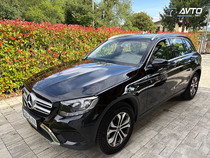 Mercedes-Benz&nbsp;GLC-Razred&nbsp;<small><strong>GLC 220 d 4MATIC Avt.</strong></small>