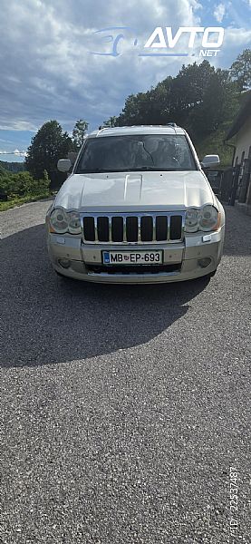 Jeep&nbsp;Grand Cherokee&nbsp;<small><strong>3.0 CRD Limited Avt.</strong></small>