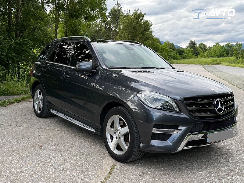 Mercedes-Benz&nbsp;ML-Razred&nbsp;<small><strong>ML 350 BlueTEC Avt.</strong></small>