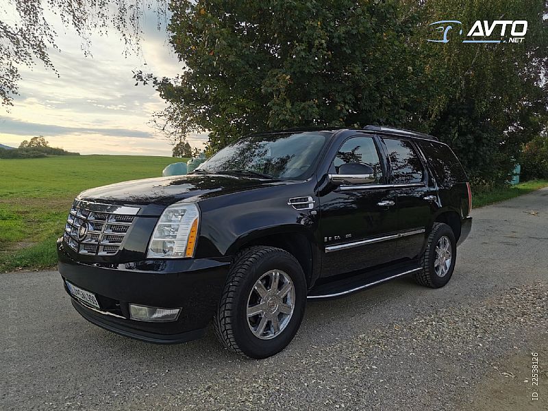 Cadillac&nbsp;Escalade&nbsp;<small><strong>6.2 V8 Sport Luxury Avt.</strong></small>