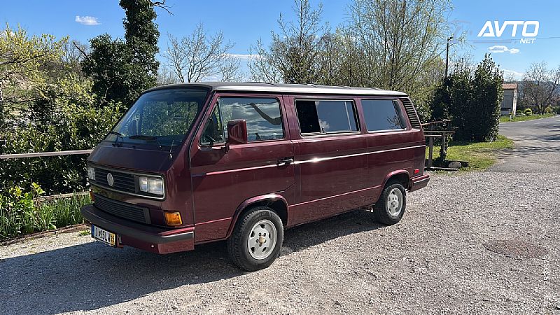 Volkswagen&nbsp;Transporter&nbsp;<small><strong>Vanagon GL</strong></small>