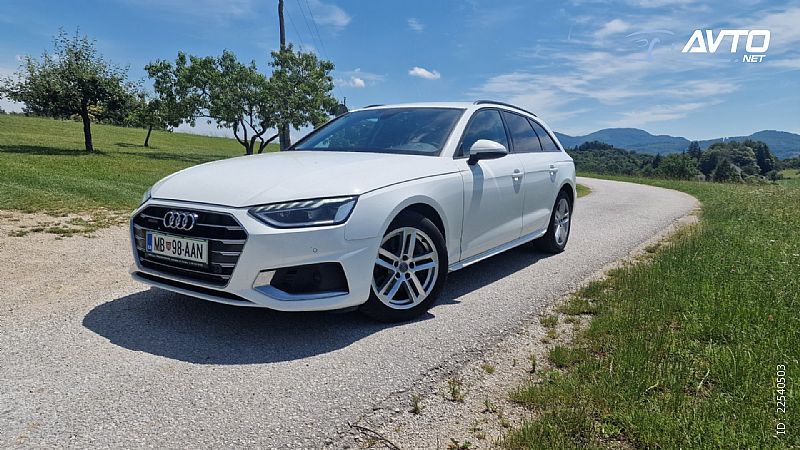 Audi&nbsp;A4 Avant&nbsp;<small><strong>quattro 45 TDI Tiptronic</strong></small>