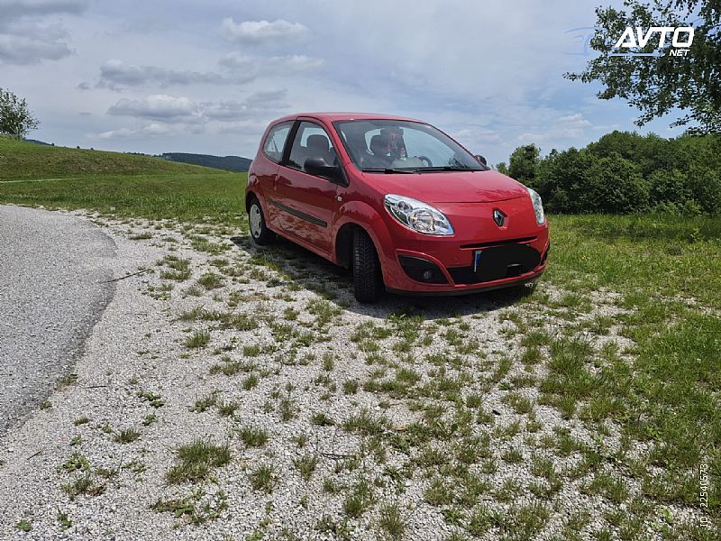 Renault&nbsp;Twingo&nbsp;<small><strong>Authentique 1.2</strong></small>