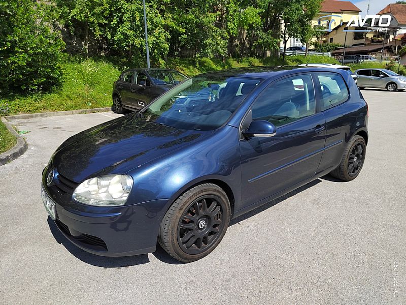 Volkswagen&nbsp;Golf&nbsp;<small><strong>Trendline 1.9 TDI</strong></small>
