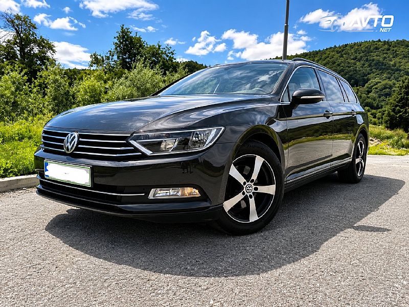 Volkswagen&nbsp;Passat Variant&nbsp;<small><strong>2.0 TDI DSG+R-LINE+MASA�A+PANO.+KLJUKA</strong></small>