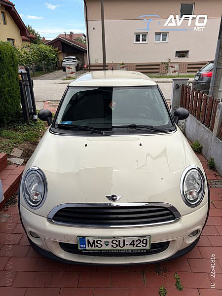 MINI&nbsp;One&nbsp;<small><strong>1.6</strong></small>