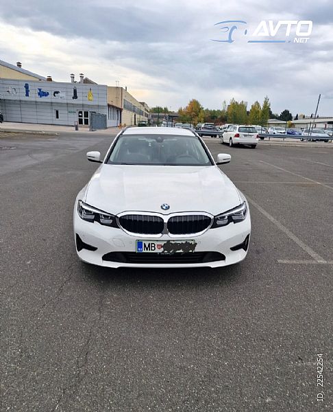 BMW&nbsp;serija 3 Touring:&nbsp;<small><strong>serija 3  318i Touring</strong></small>