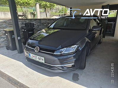 Volkswagen&nbsp;Golf&nbsp;<small><strong>1.6 TDI BMT Comfortline DSG</strong></small>