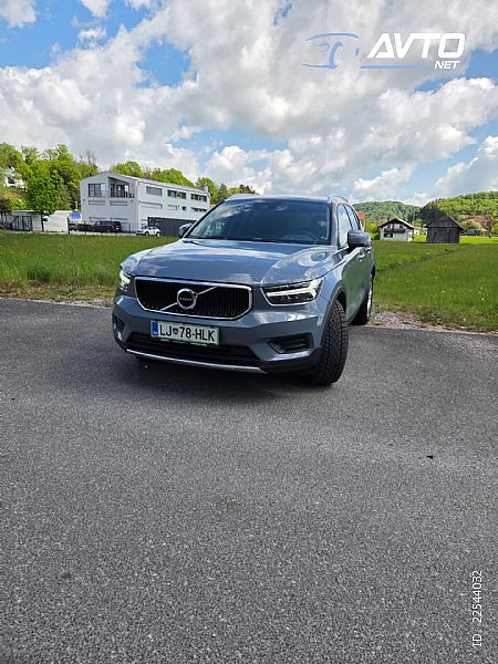 Volvo&nbsp;XC40&nbsp;<small><strong>D4 AWD Inscription Avt.</strong></small>