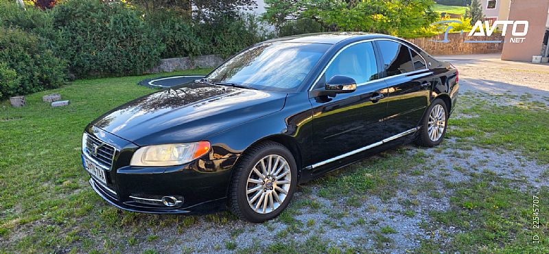 Volvo&nbsp;S80&nbsp;<small><strong>3.2 AWD Executive Geartronic</strong></small>
