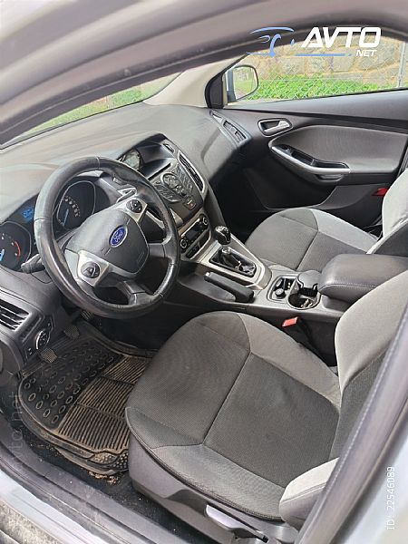 Ford&nbsp;Focus&nbsp;<small><strong>Karavan 1.5 TDCi Ambiente</strong></small>