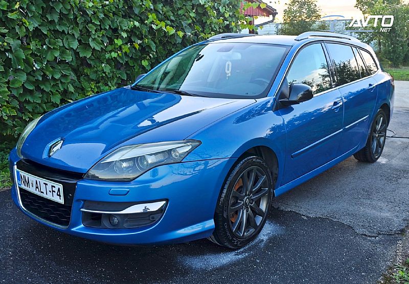 Renault&nbsp;Laguna&nbsp;<small><strong>Grandtour 2.0 dCi 150 GT Line 4control AndroidAuto</strong></small>