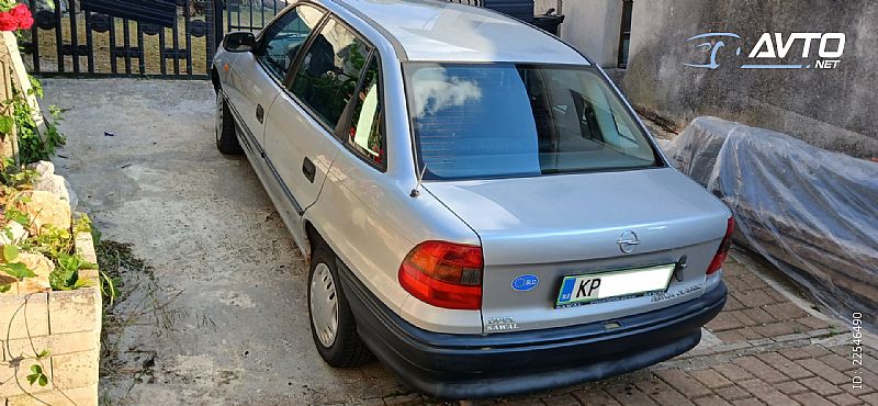Opel&nbsp;Astra&nbsp;<small><strong>Classic 1.4i GL</strong></small>