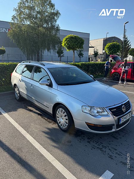 Volkswagen&nbsp;Passat Variant&nbsp;<small><strong>2.0 TDI DPF Comfortline</strong></small>