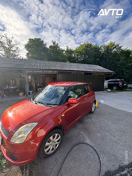 Suzuki&nbsp;Swift&nbsp;<small><strong>1.3 GC</strong></small>