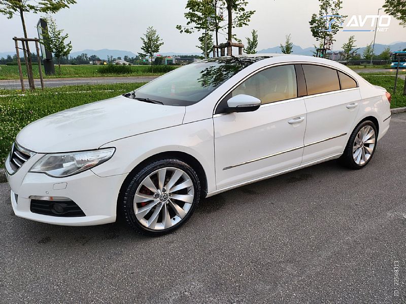 Volkswagen&nbsp;Passat CC&nbsp;<small><strong></strong></small>