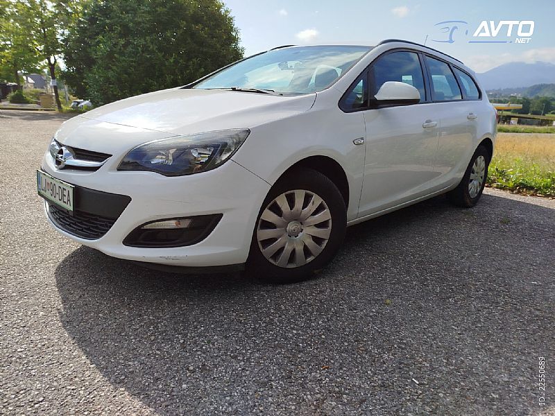 Opel&nbsp;Astra&nbsp;<small><strong>Sports Tourer 1.6 CDTI Enjoy</strong></small>
