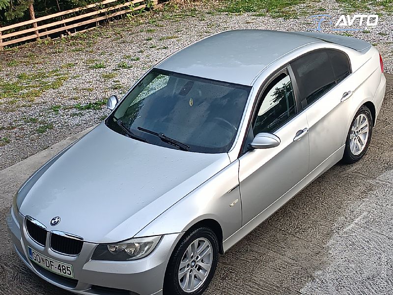 BMW&nbsp;serija 3:&nbsp;<small><strong>320i</strong></small>