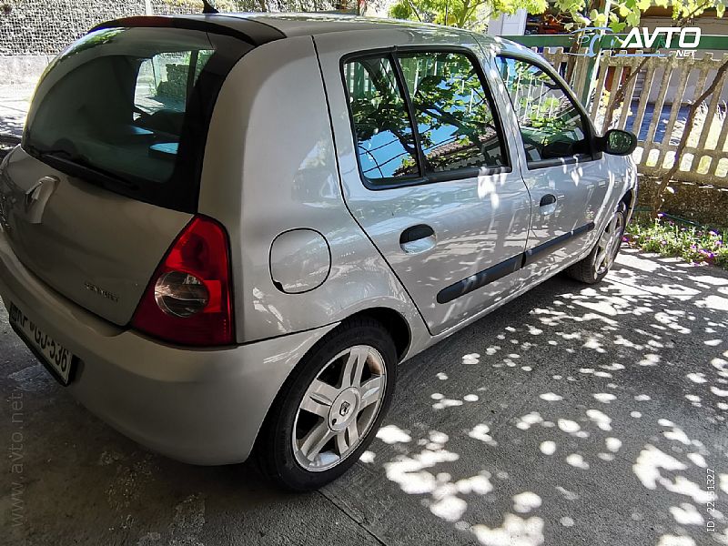 Renault&nbsp;Clio&nbsp;<small><strong>1.2 16V Storia Team</strong></small>