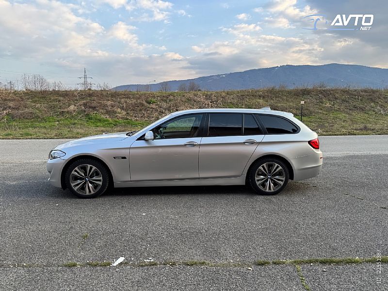 BMW&nbsp;serija 5 Touring:&nbsp;<small><strong>serija 5  525d xDrive touring Avt.</strong></small>