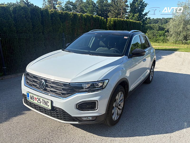 Volkswagen&nbsp;T-Roc&nbsp;<small><strong>2.0 TDI BMT Sport</strong></small>