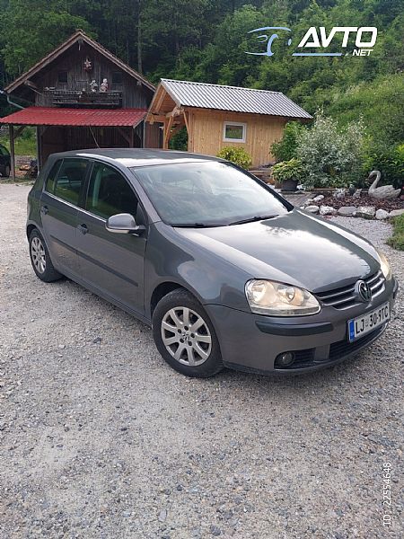 Volkswagen&nbsp;Golf&nbsp;<small><strong>Comfortline 1.9 TDI</strong></small>