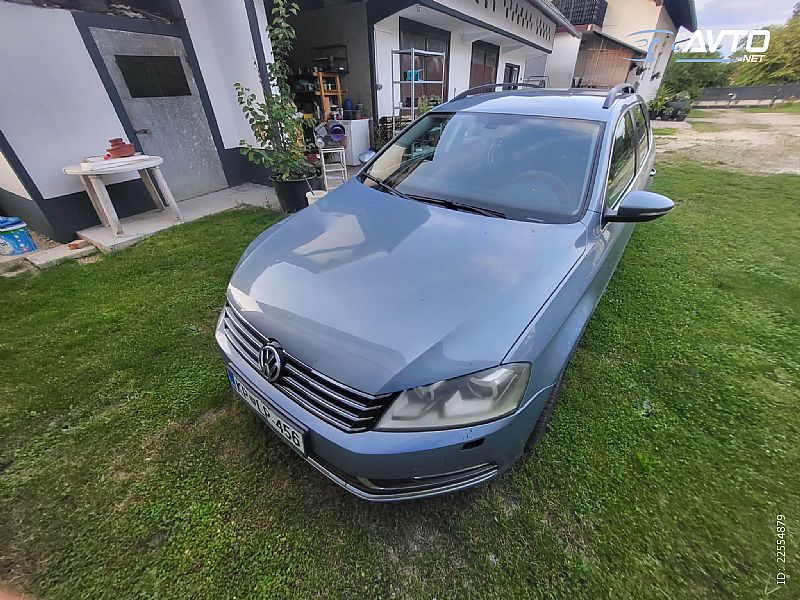 Volkswagen&nbsp;Passat Variant&nbsp;<small><strong>blue motion</strong></small>