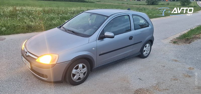 Opel&nbsp;Corsa&nbsp;<small><strong></strong></small>