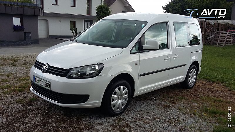Volkswagen&nbsp;Caddy&nbsp;<small><strong>Comfortline 1.6 TDI 75 102 velik servis</strong></small>