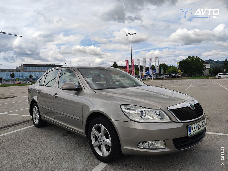 �koda&nbsp;Octavia&nbsp;<small><strong></strong></small>