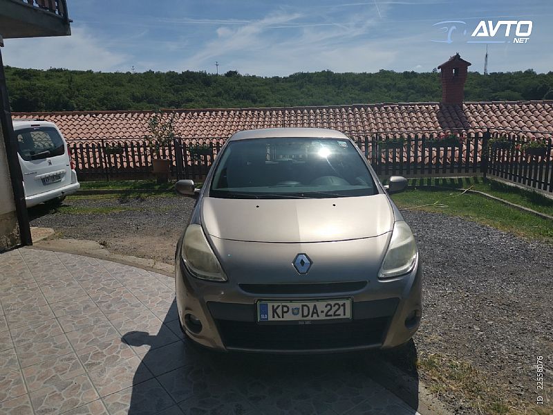Renault&nbsp;Clio&nbsp;<small><strong>1.2 16V </strong></small>